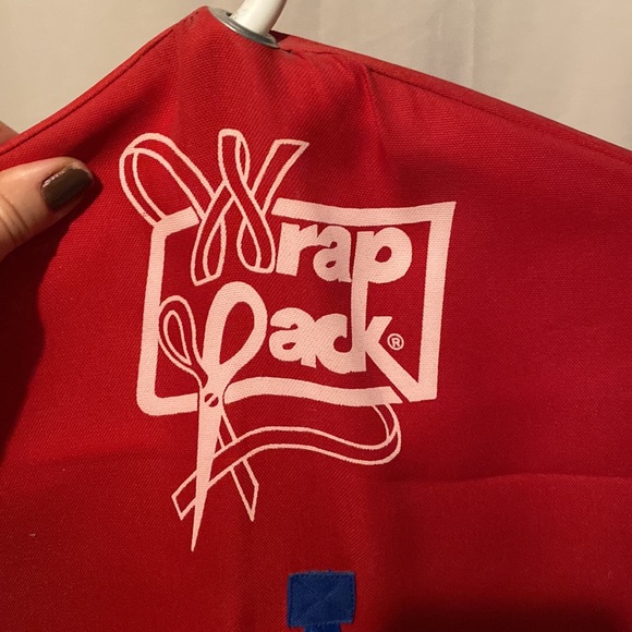 Wrap pack hanging organizer - Picture 2 of 3